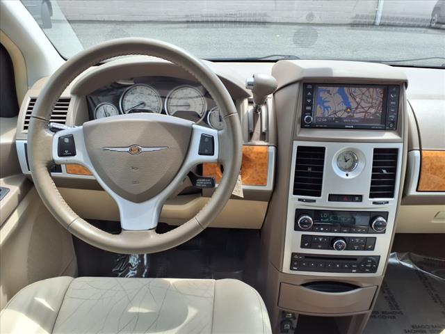 2010 Chrysler Town and Country Limited