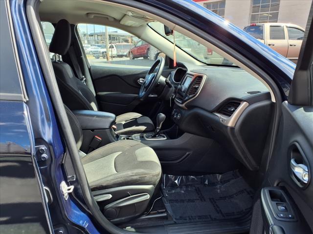2015 Jeep Cherokee Sport
