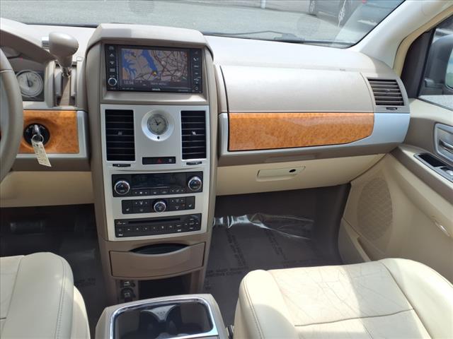 2010 Chrysler Town and Country Limited