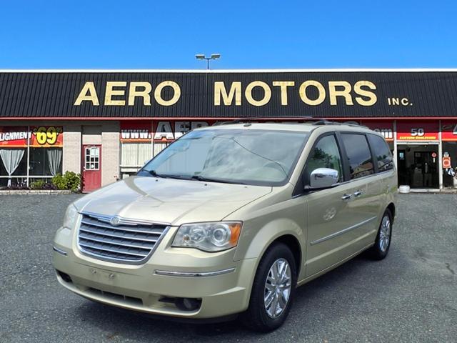 2010 Chrysler Town and Country Limited