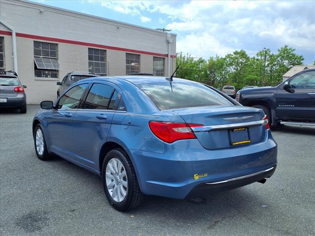 2011 Chrysler 200 Touring
