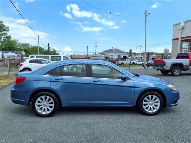 2011 Chrysler 200 Touring