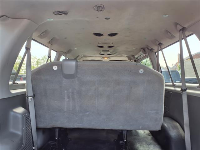 2010 Ford E-Series E-350 SD XLT