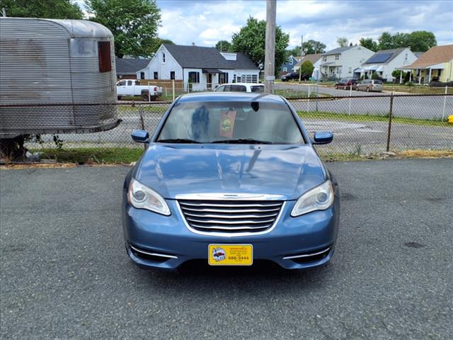 2011 Chrysler 200 Touring
