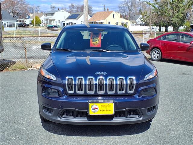 2015 Jeep Cherokee Sport