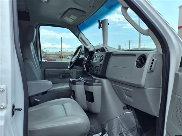 2014 Ford E-Series E-250