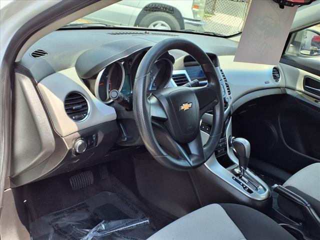 2011 Chevrolet Cruze LS