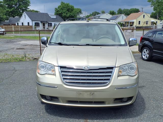 2010 Chrysler Town and Country Limited