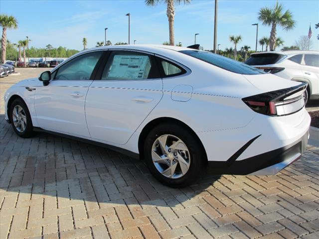 2025 Hyundai SONATA SE