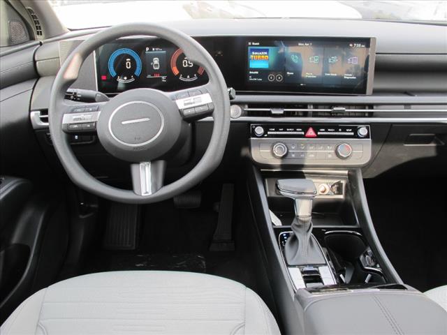2025 Hyundai SANTA CRUZ SE