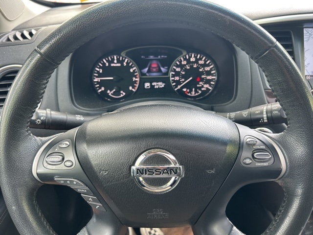 2015 Nissan Pathfinder Platinum