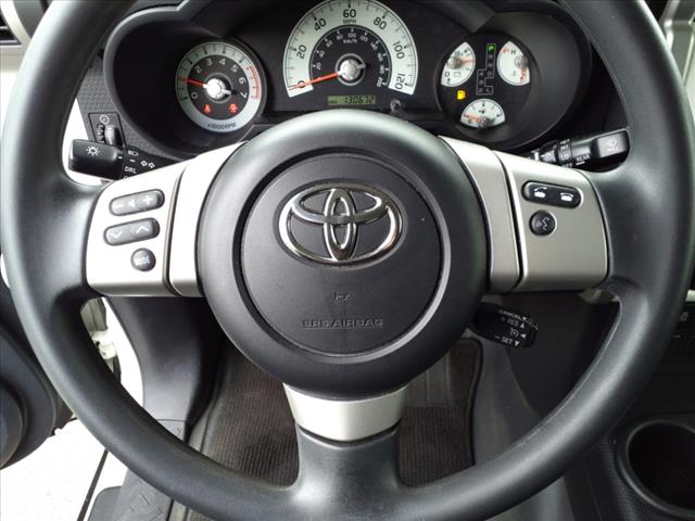 2014 Toyota FJ Cruiser Base