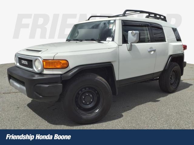 2014 Toyota FJ Cruiser Base