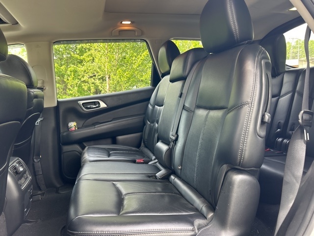 2015 Nissan Pathfinder Platinum