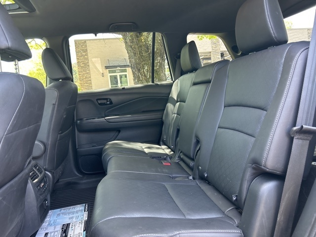 2023 Honda Passport Elite