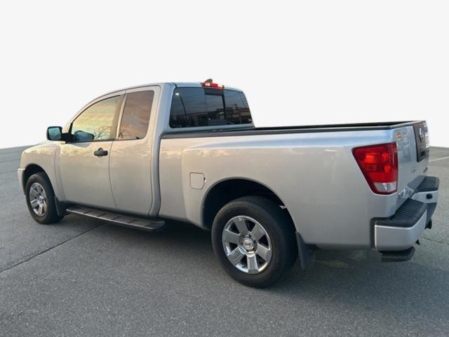 2009 Nissan Titan SE