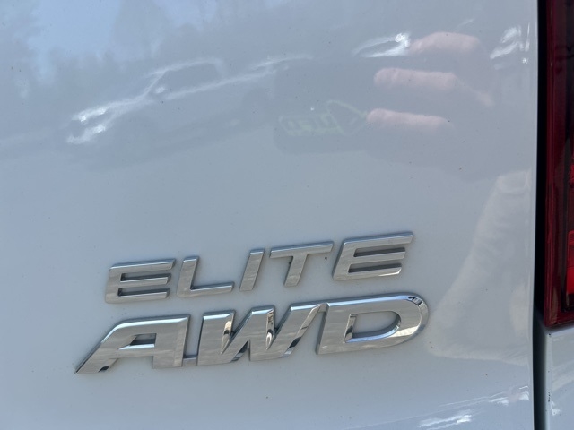2023 Honda Passport Elite