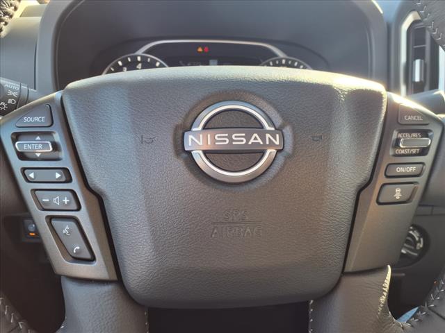 2025 Nissan Frontier SL