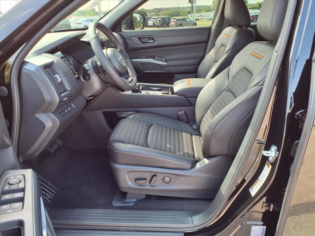2025 Nissan Pathfinder Rock Creek