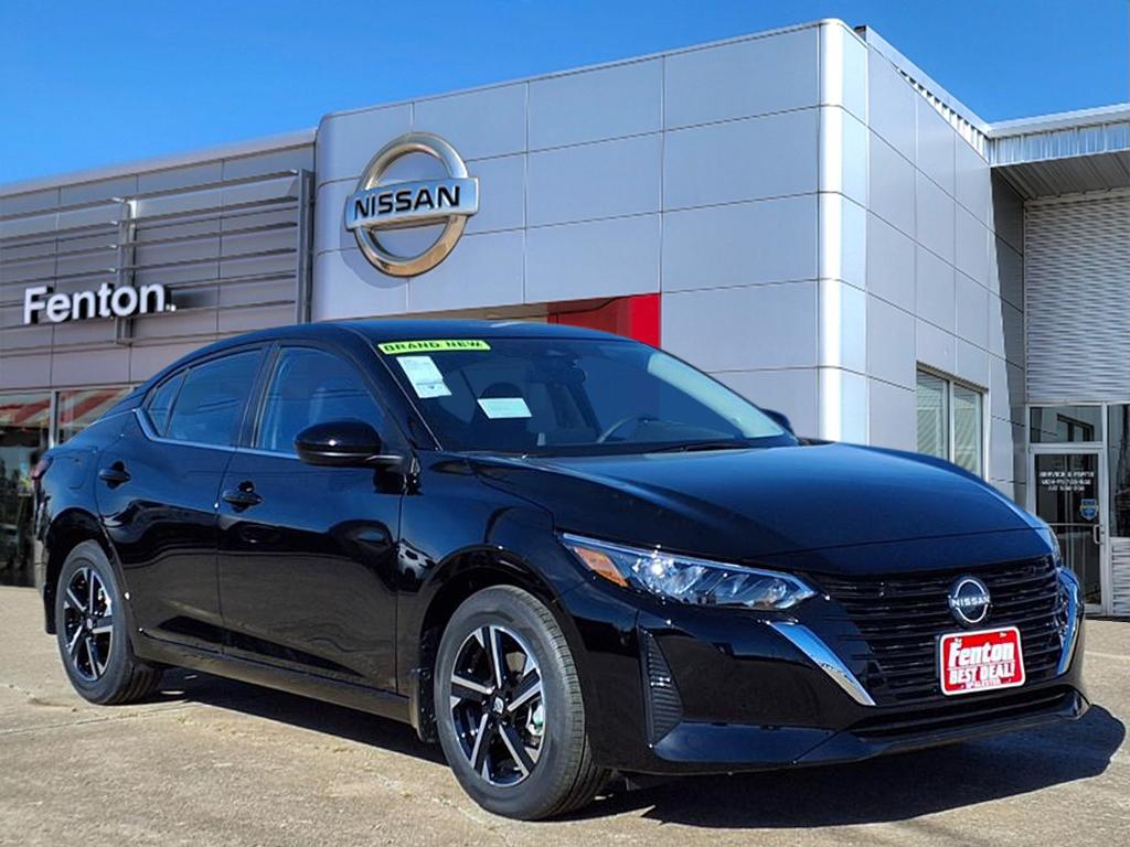 2025 Nissan Sentra SV - main photo