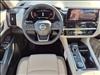 2026 Nissan Pathfinder SL - thumbnail 3