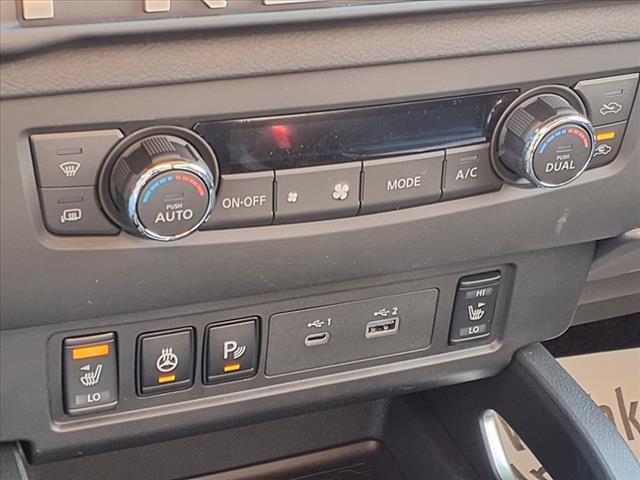 2025 Nissan Frontier SL