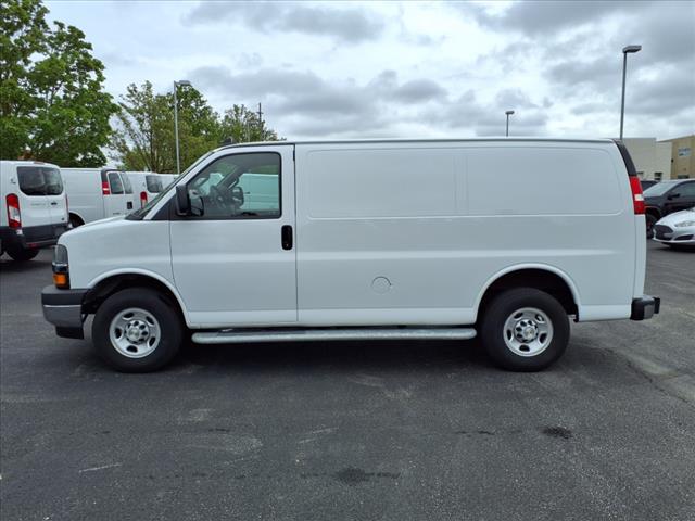 2023 Chevrolet Express 2500