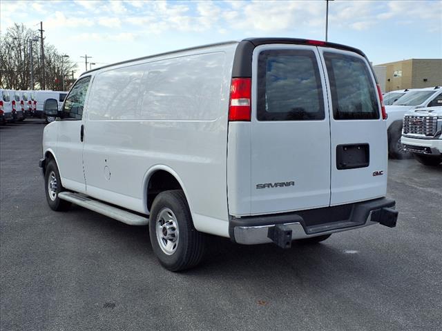 2023 GMC Savana 2500