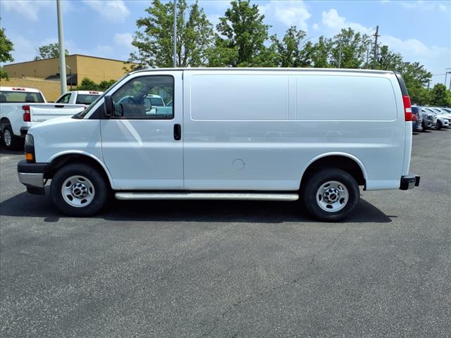 2023 GMC Savana 2500
