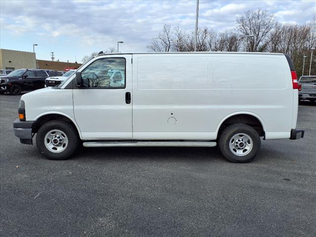 2023 GMC Savana 2500