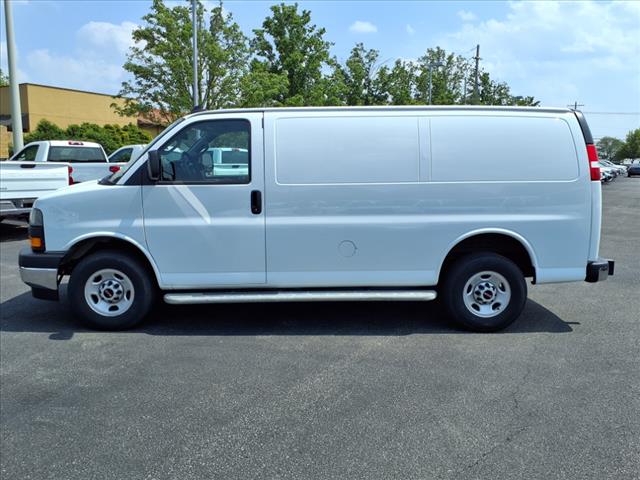 2023 GMC Savana 2500