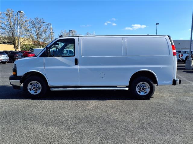 2023 GMC Savana 2500
