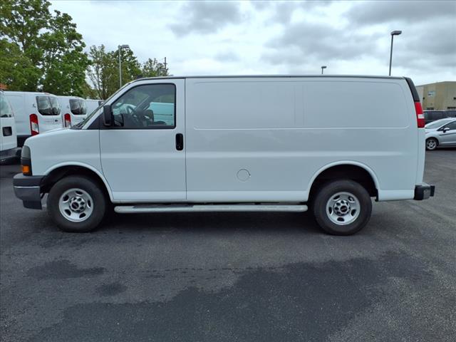 2023 GMC Savana 2500