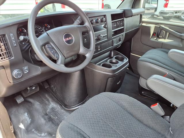 2023 GMC Savana 2500
