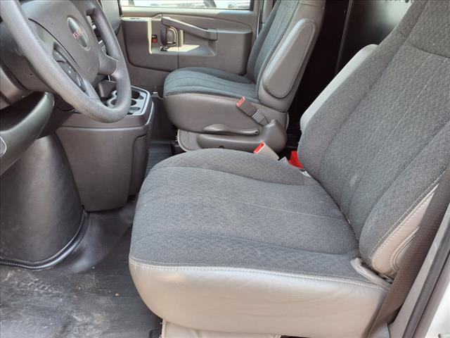 2023 GMC Savana 2500