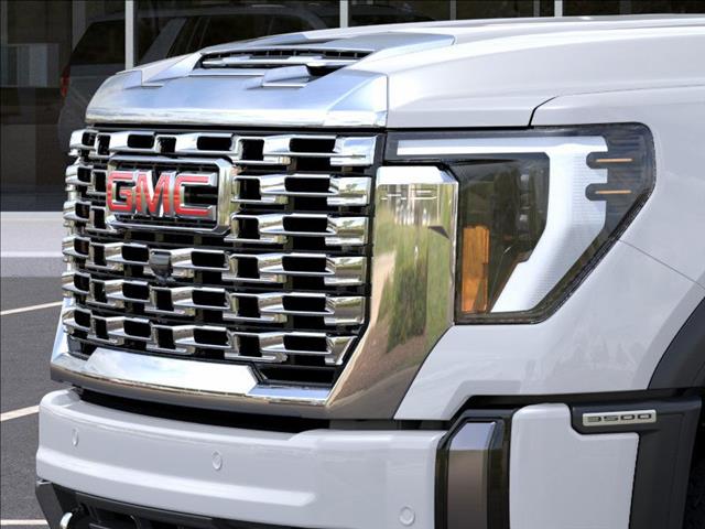 2025 GMC Sierra 3500HD Denali