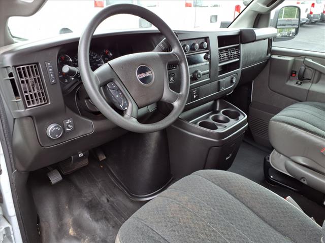 2023 GMC Savana 2500