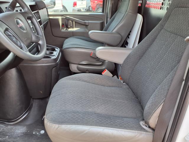 2023 GMC Savana 2500