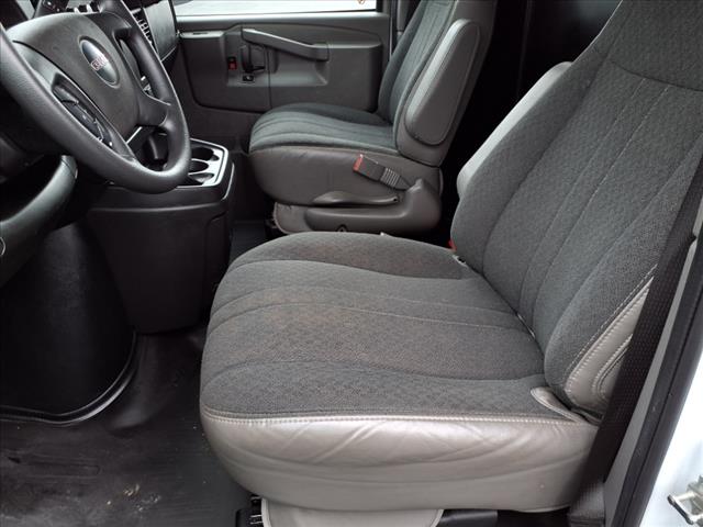 2023 GMC Savana 2500