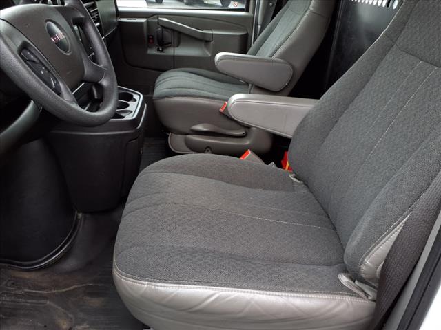 2023 GMC Savana 2500