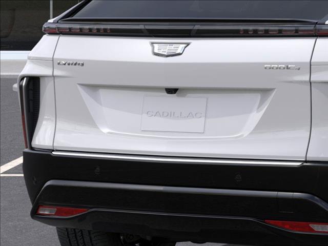 2025 Cadillac LYRIQ Luxury 1