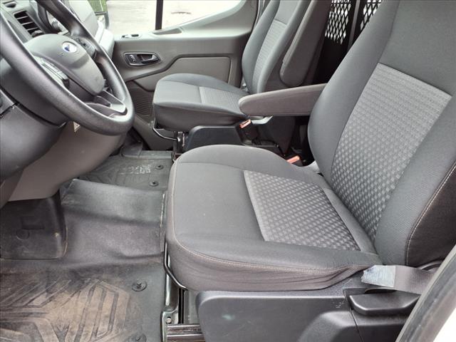 2022 Ford Transit 250