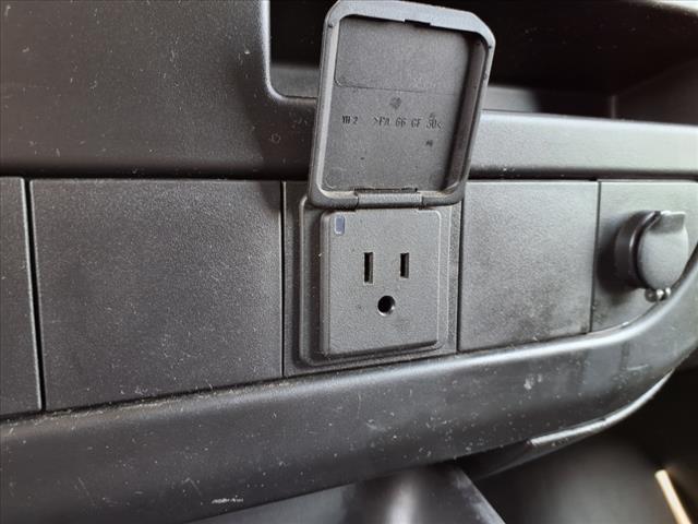 2023 GMC Savana 2500