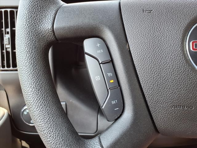 2023 GMC Savana 2500