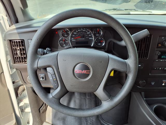 2023 GMC Savana 2500