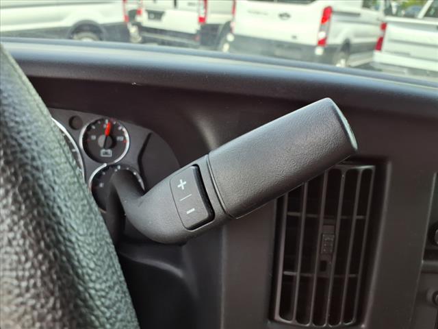2023 GMC Savana 2500