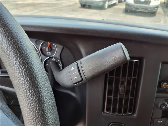 2023 Chevrolet Express 2500