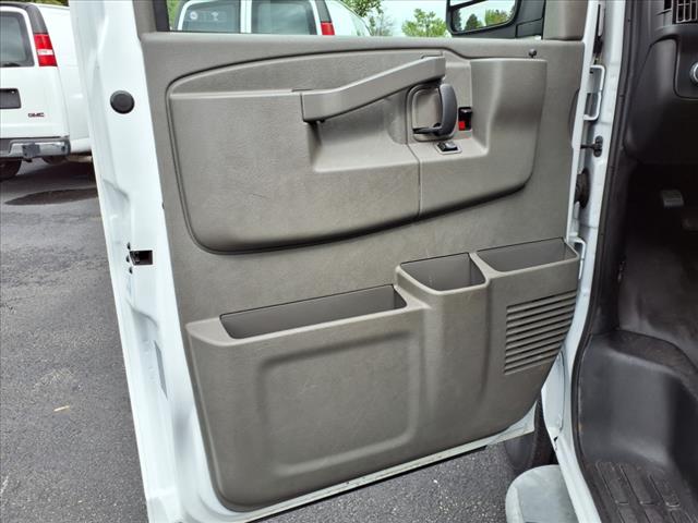 2023 Chevrolet Express 2500