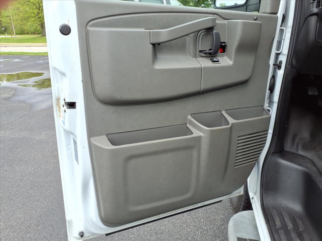 2023 GMC Savana 2500