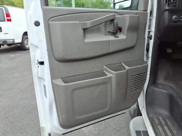2023 GMC Savana 2500